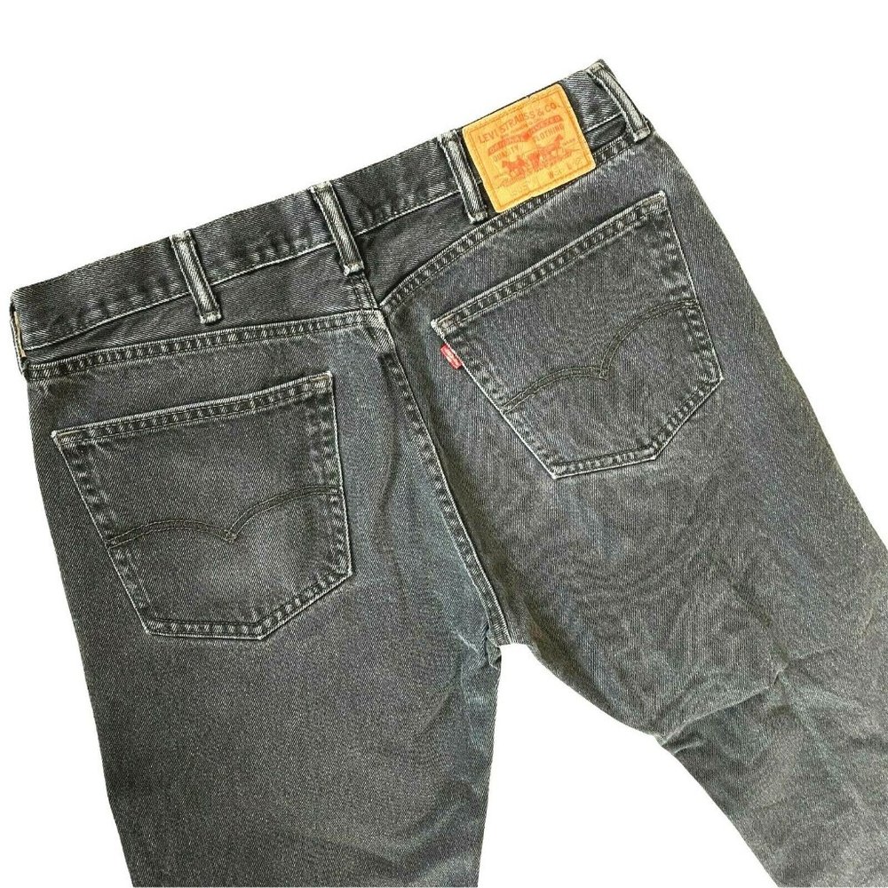 Vintage Levi's Men's Straight Jeans in Dark Gray/black 38 x 32
